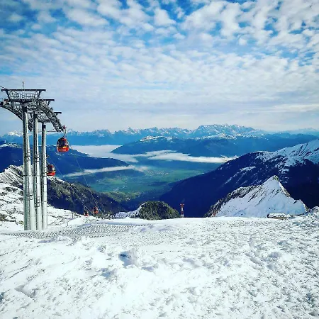 Mountain Rose Kaprun